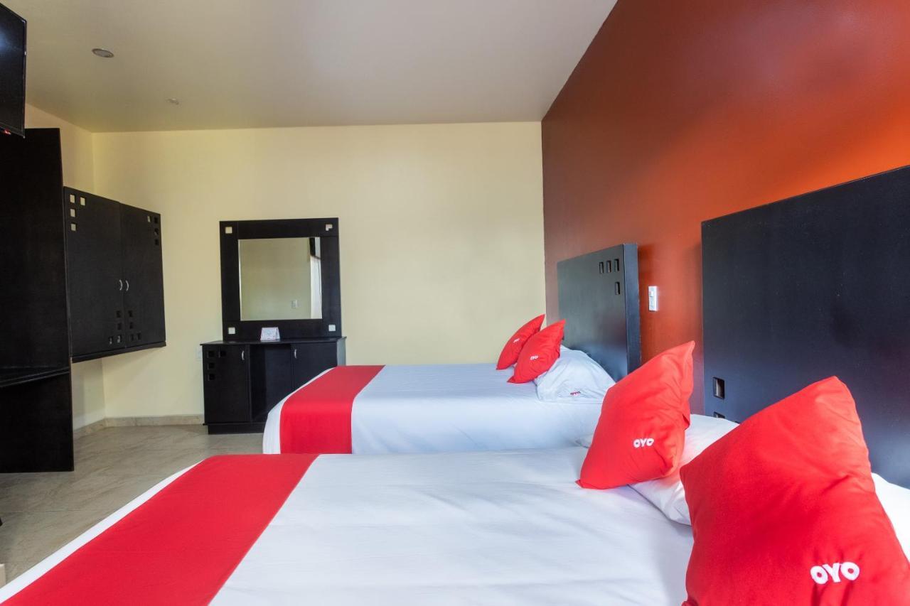 Oyo Hotel Emperadores Inn, Atlixco Exteriér fotografie