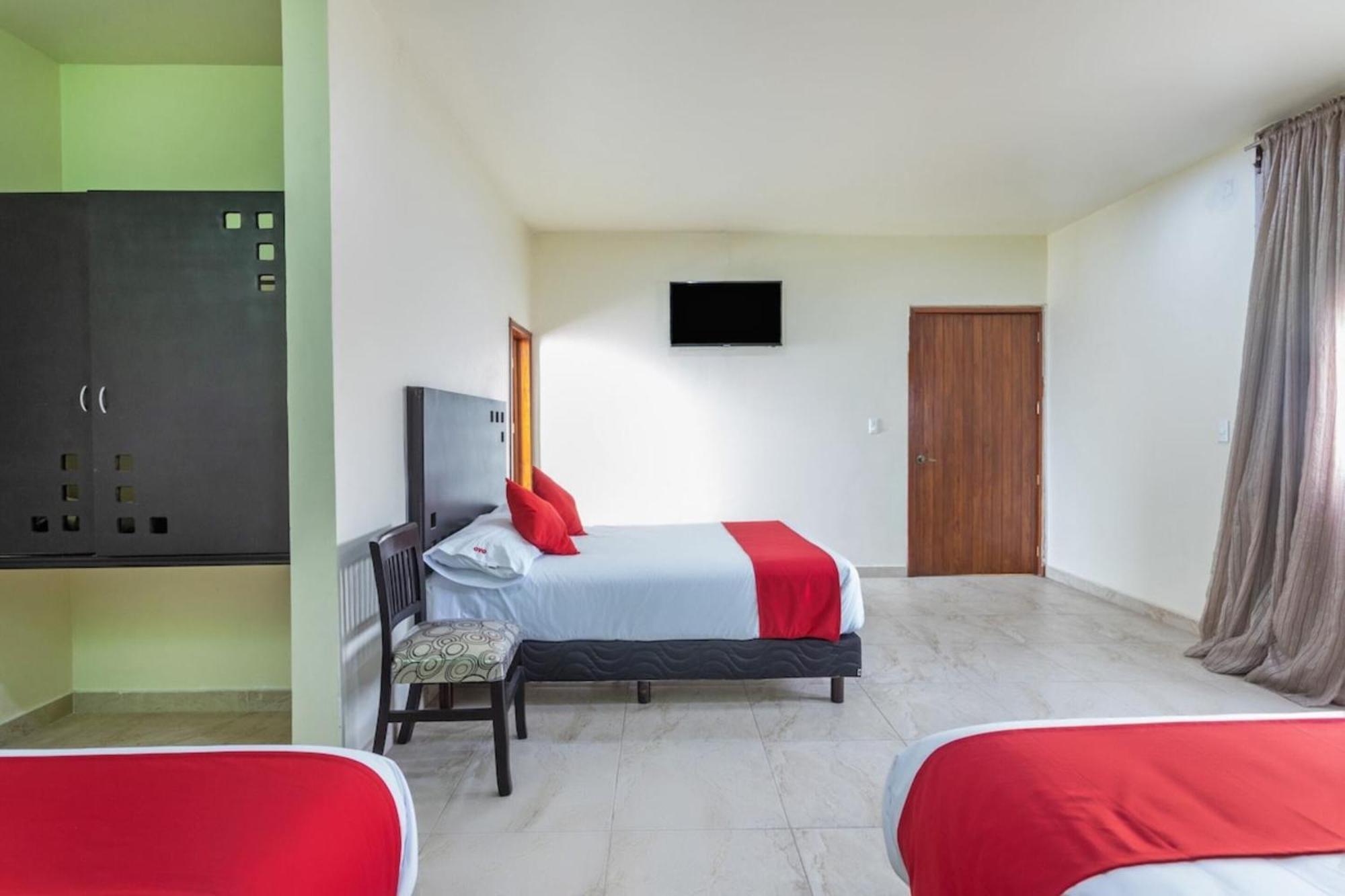 Oyo Hotel Emperadores Inn, Atlixco Exteriér fotografie