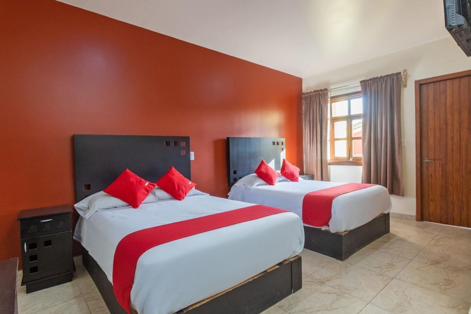Oyo Hotel Emperadores Inn, Atlixco Exteriér fotografie