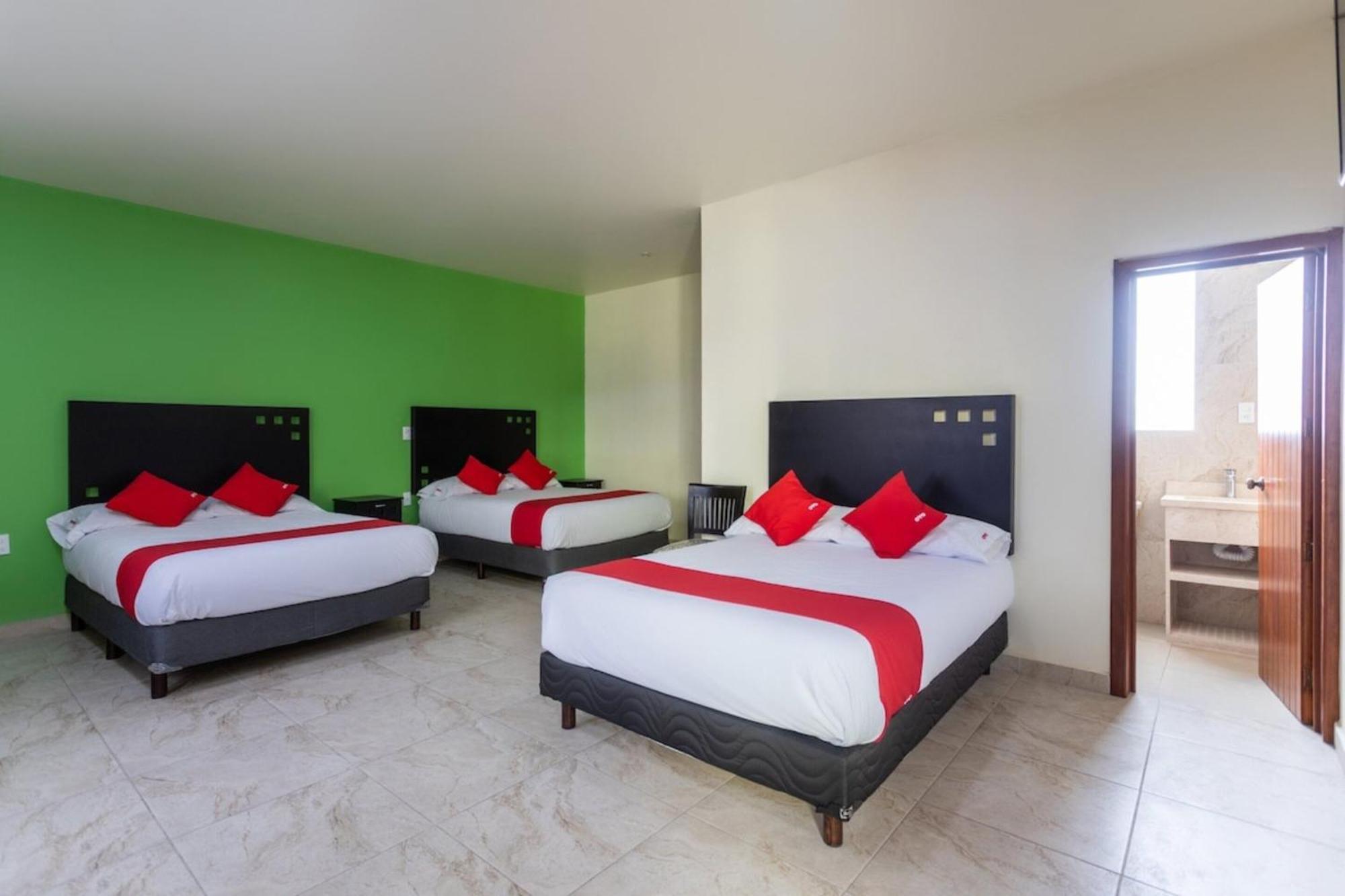 Oyo Hotel Emperadores Inn, Atlixco Exteriér fotografie