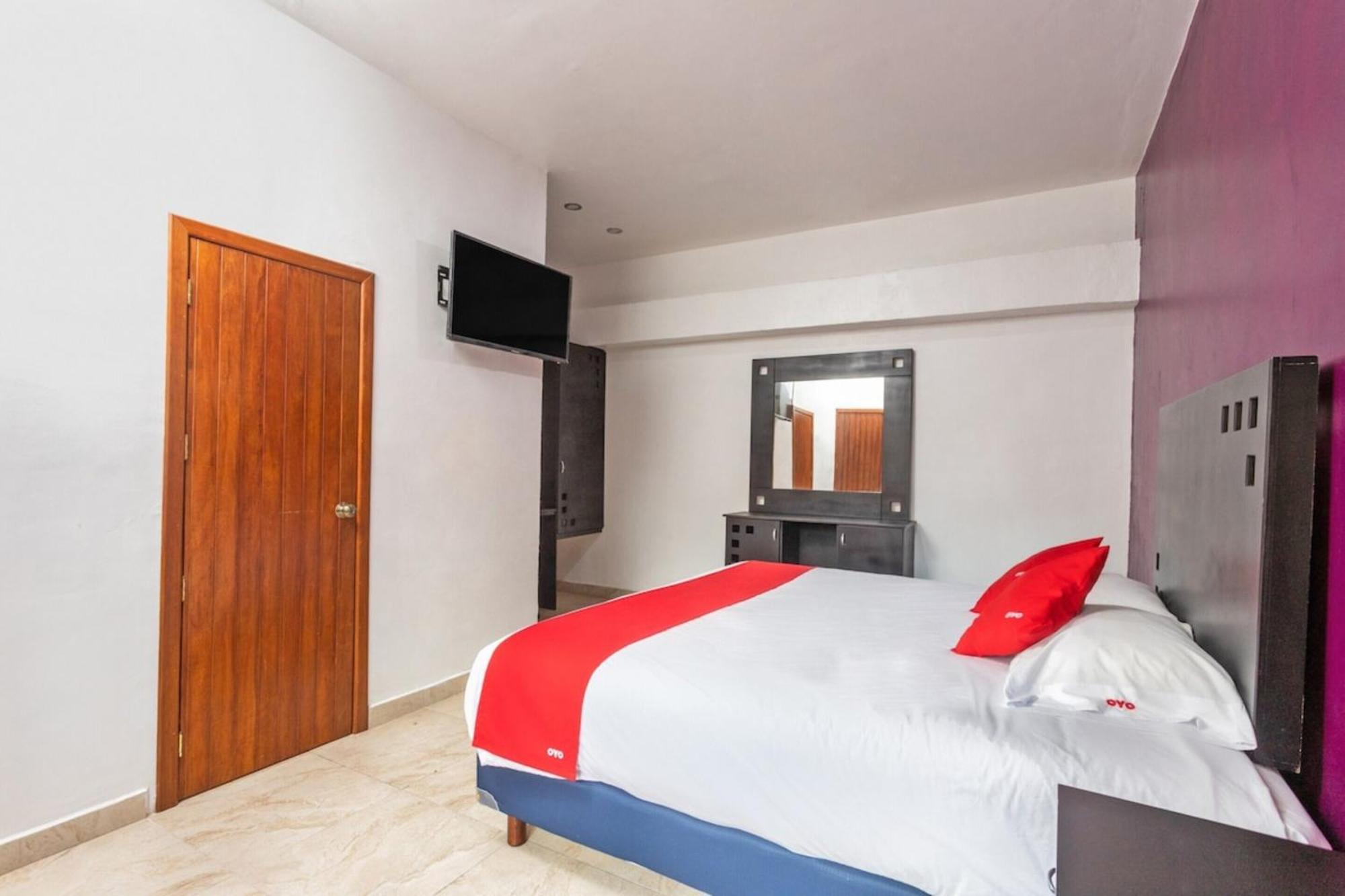 Oyo Hotel Emperadores Inn, Atlixco Exteriér fotografie