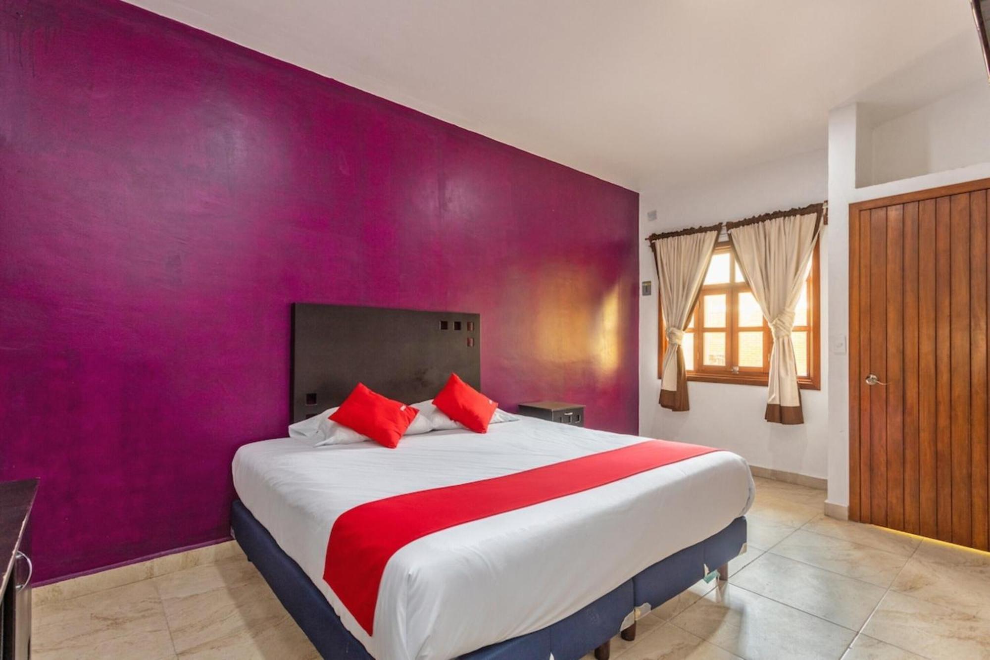 Oyo Hotel Emperadores Inn, Atlixco Exteriér fotografie
