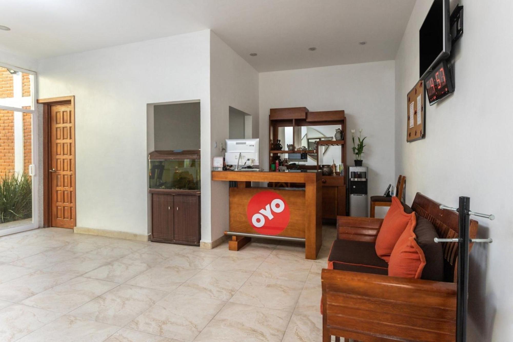 Oyo Hotel Emperadores Inn, Atlixco Exteriér fotografie