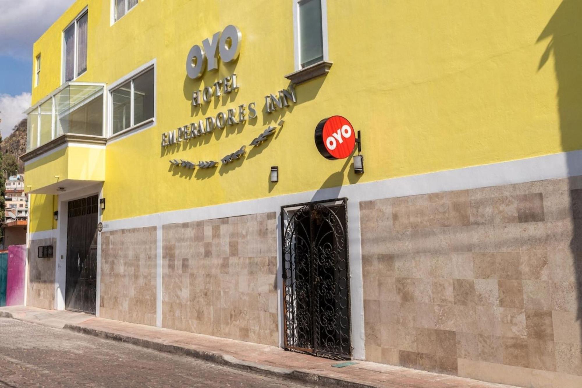 Oyo Hotel Emperadores Inn, Atlixco Exteriér fotografie